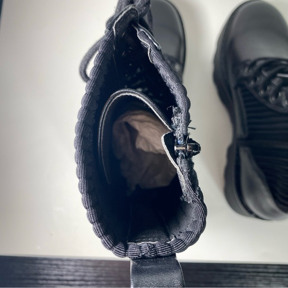 NWT Bar III women’s size 6.5 black combat boots - Picture 7 of 10